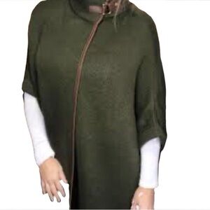 Akemi + Kin Anthropologie Knit Short Sleeve Poncho